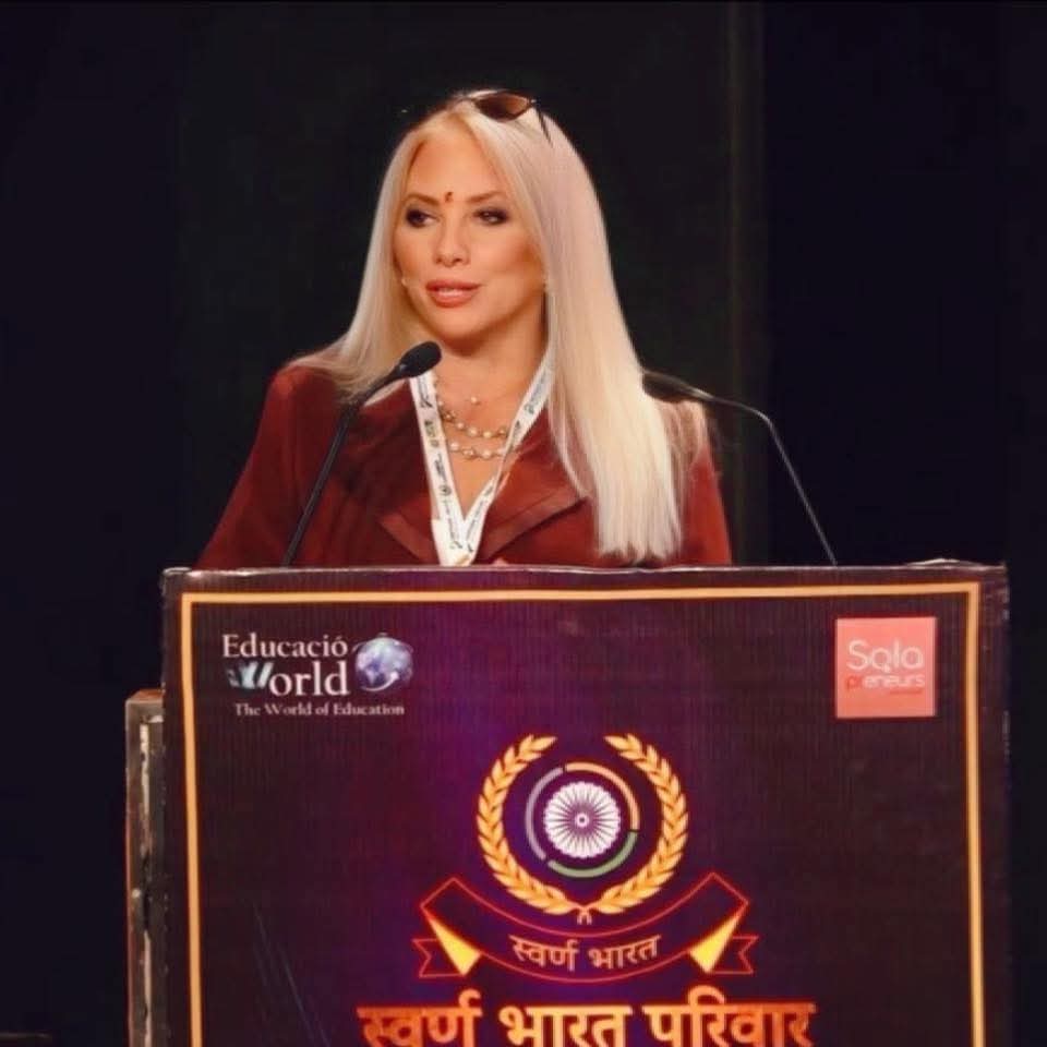 प्यूर्टो रिको से प्रतापगढ़ तक—डॉ. रिवेरा का अनमोल सहयोग, ई विलेज परिवार को मिला सर्दी से सुरक्षा कवच