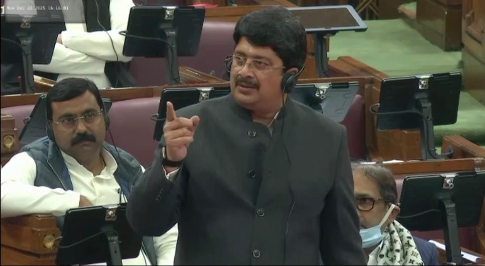 वंदे मातरम् पर राजनीति राष्ट्रद्रोह की सोच, यह भारत की आत्मा और शहीदों की पुकार है : विधानसभा में राजा भइया का ऐतिहासिक राष्ट्रवादी प्रहार