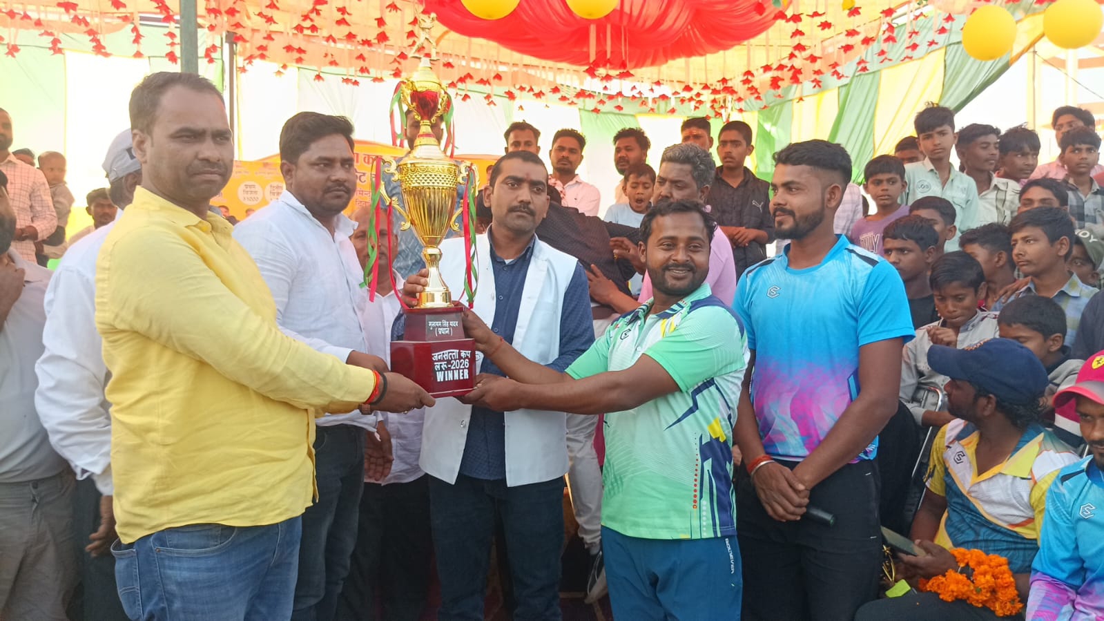 भदरी बनी जनसत्ता कप लरू की चैंपियन,फतेहुल्लहपुर मानिकपुर को करारी शिकस्त